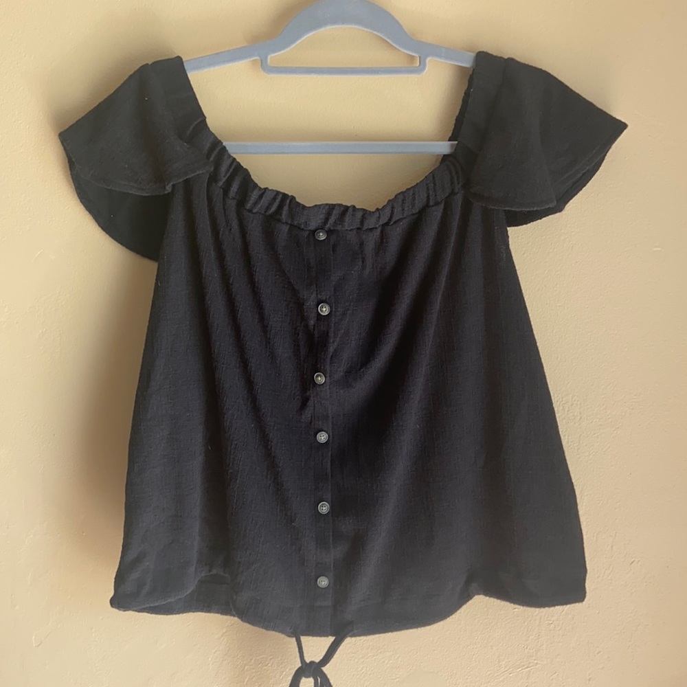 Who What Wear Flutter Sleeve Top XL